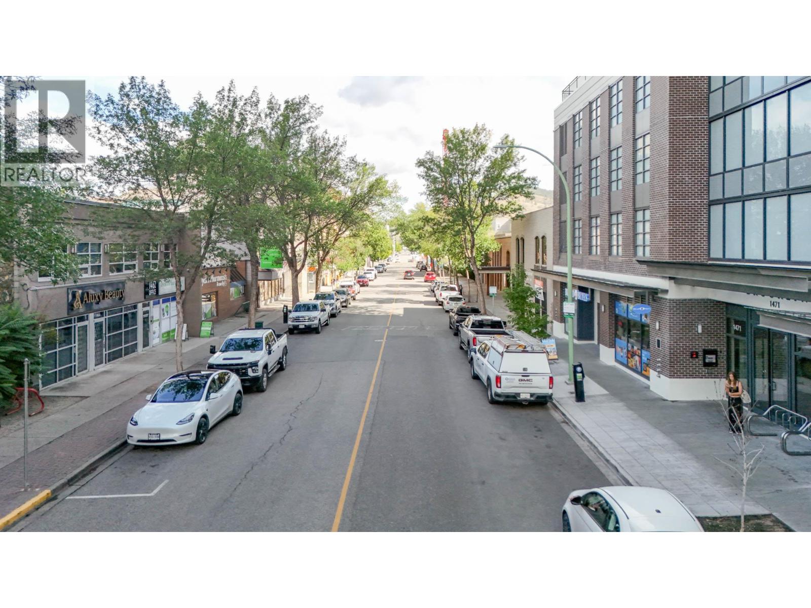 201 1462 St. Paul Street, Kelowna