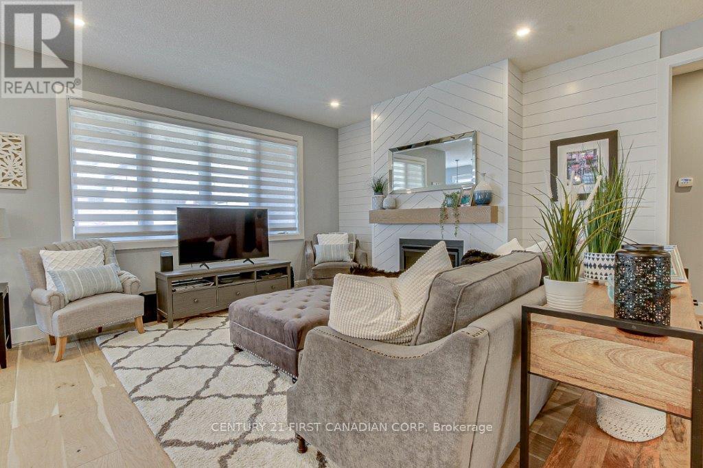 Photo 11 of 4103 Campbell Street, London South ON