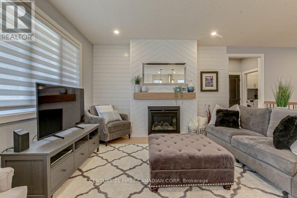 Photo 24 of 4103 Campbell Street, London South ON