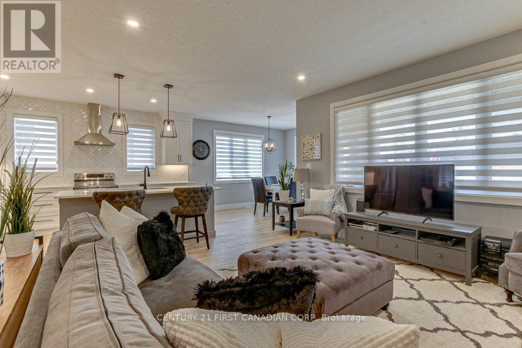 Photo 20 of 4103 Campbell Street, London South ON