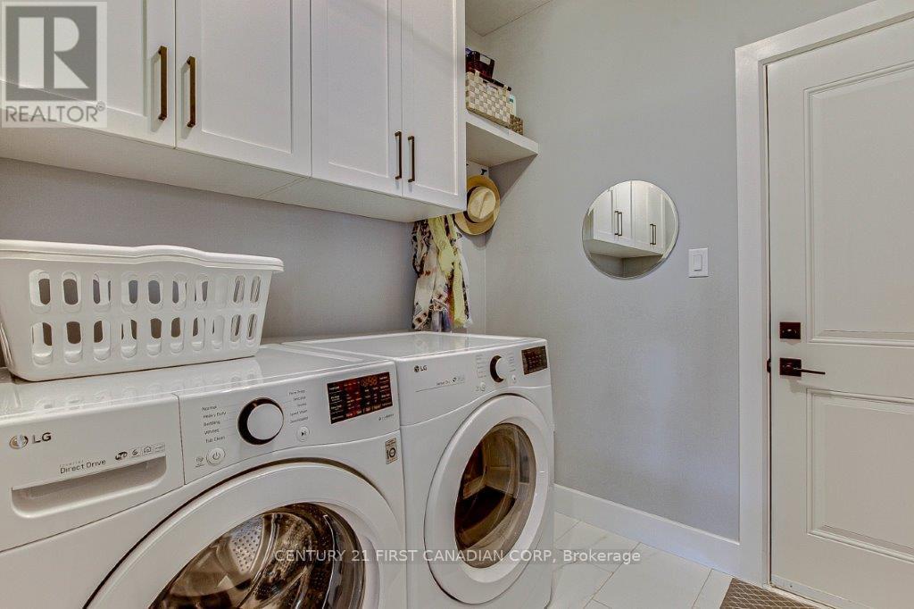 Photo 10 of 4103 Campbell Street, London South ON