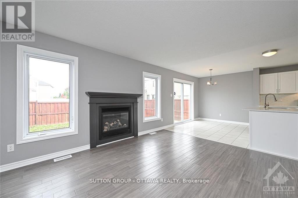 Photo 9 of 635 Clearbrook Drive, Ottawa ON