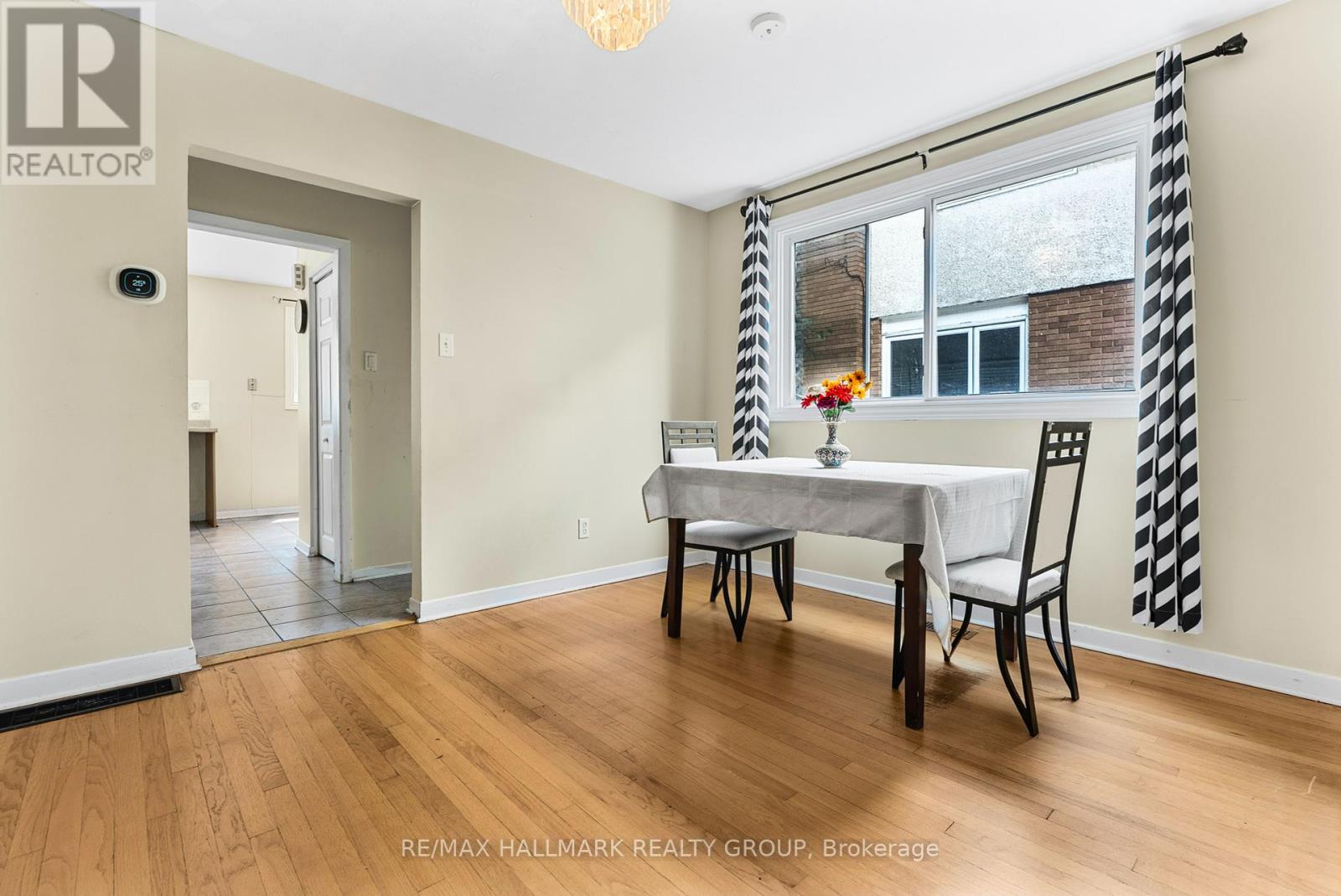 Photo 11 of 2666 Regina Street, Ottawa ON