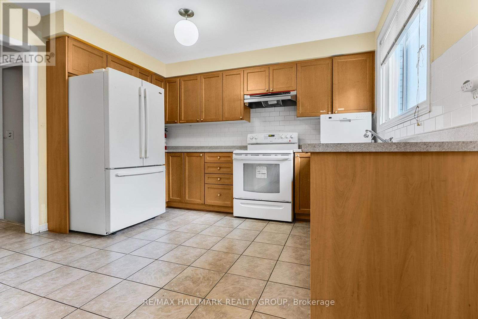 Photo 15 of 2666 Regina Street, Ottawa ON