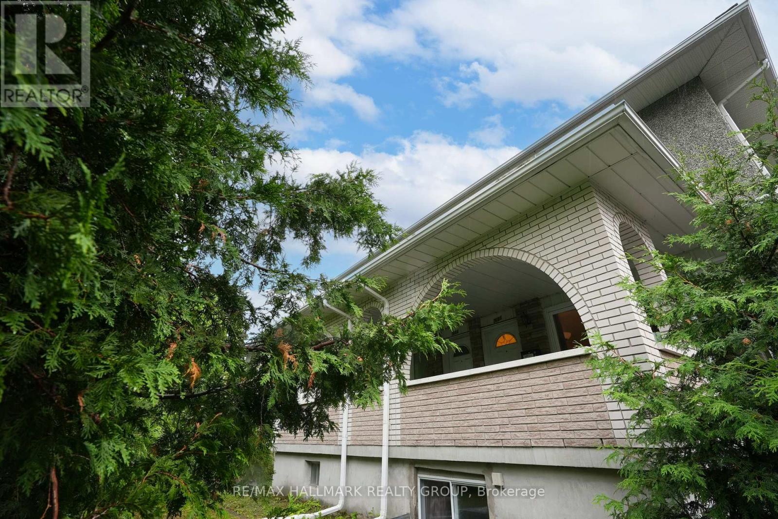 Photo 34 of 2666 Regina Street, Ottawa ON