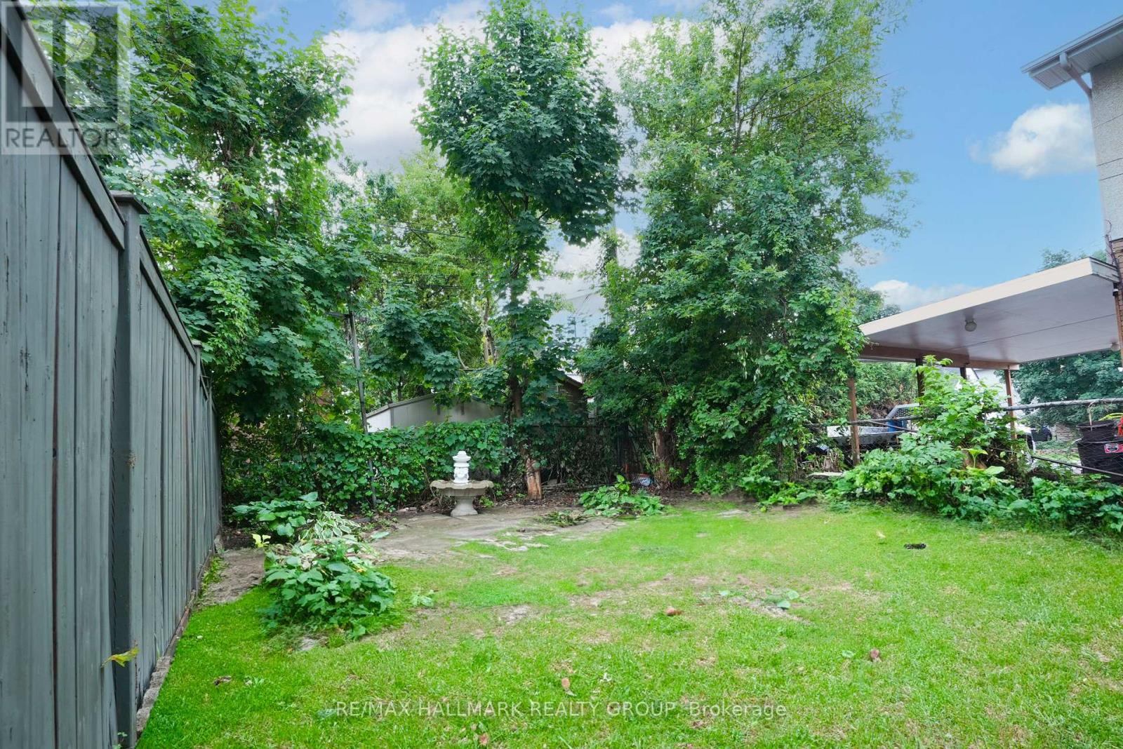 Photo 35 of 2666 Regina Street, Ottawa ON