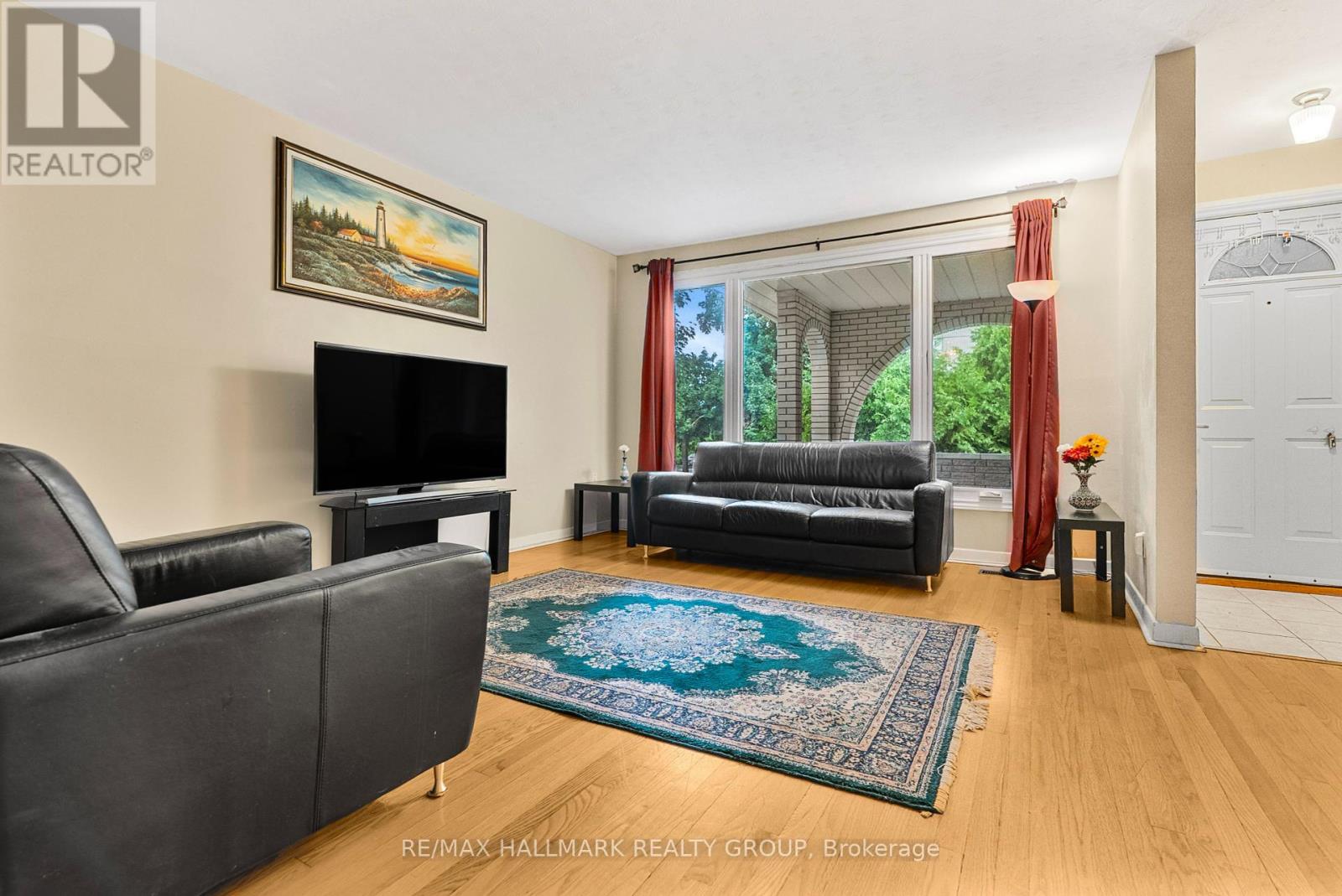 Photo 6 of 2666 Regina Street, Ottawa ON