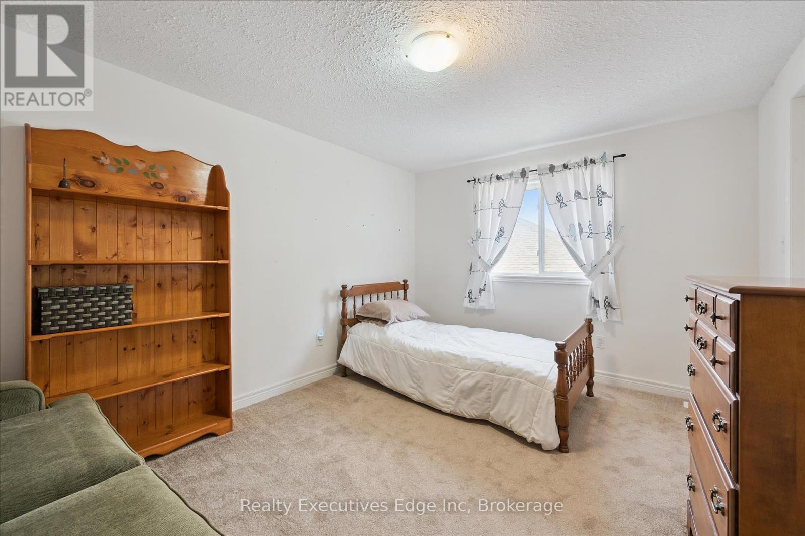 Photo 3 of 51 Marr Drive, Centre Wellington ON