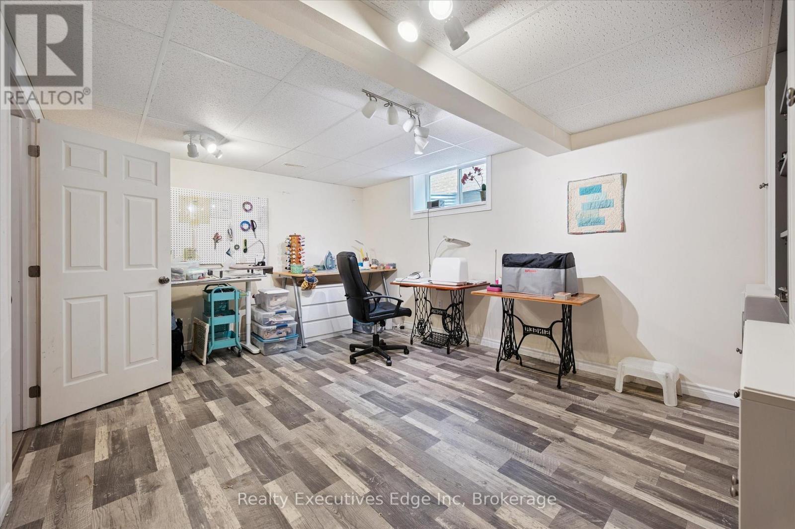 Photo 5 of 51 Marr Drive, Centre Wellington ON