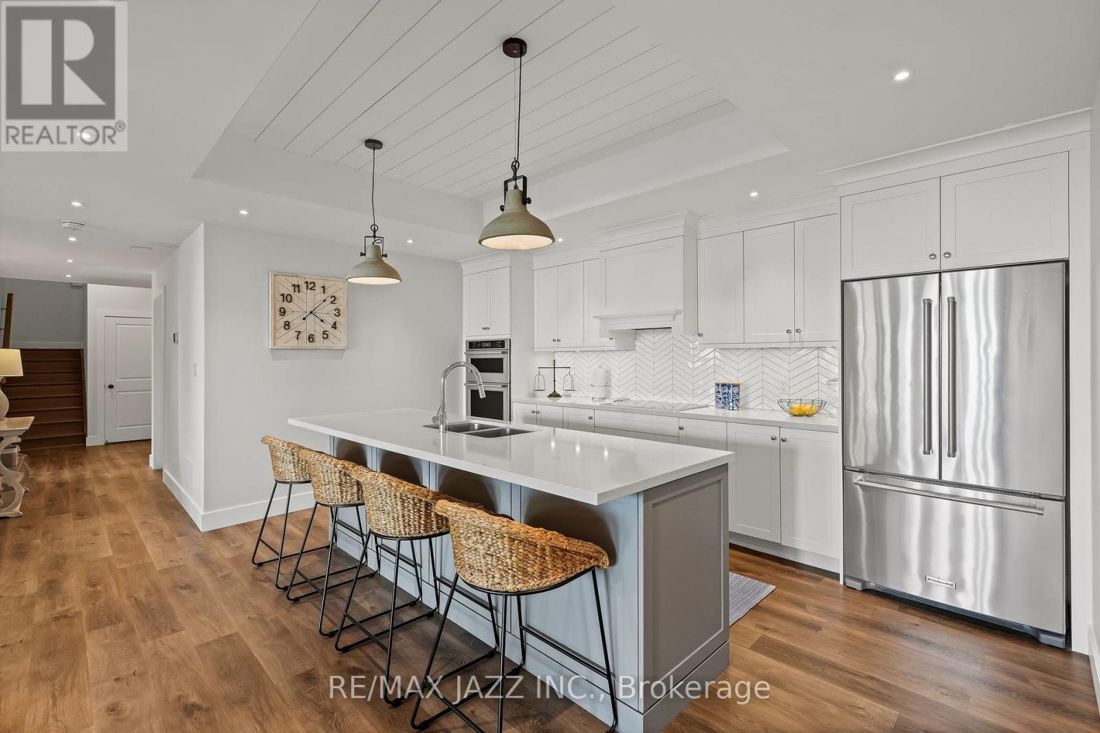 Photo 34 of 48 Pleasant View Crescent, Kawartha Lakes ON