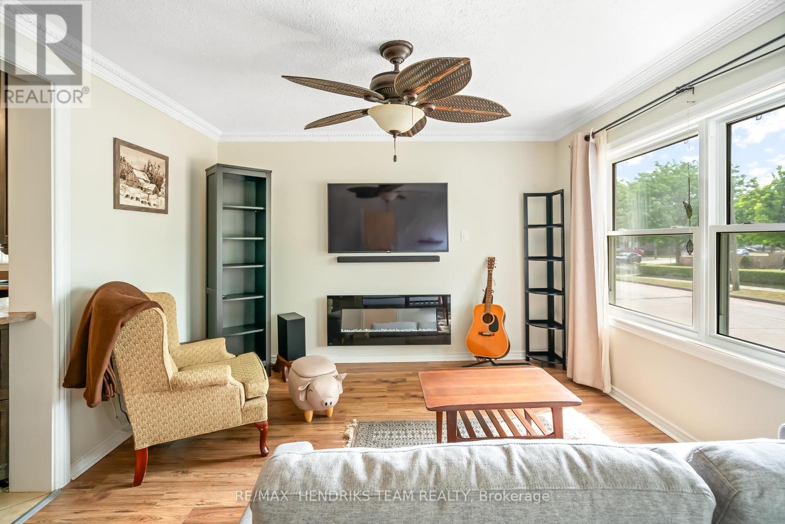 Photo 18 of 7 Elmwood Avenue, St Catharines ON