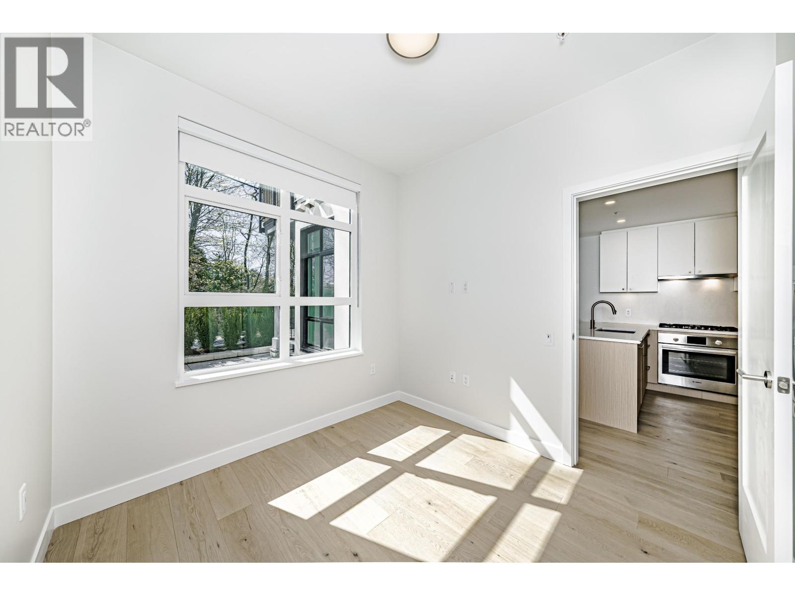 Photo 18 of 104 5007 Ash Street, Vancouver BC