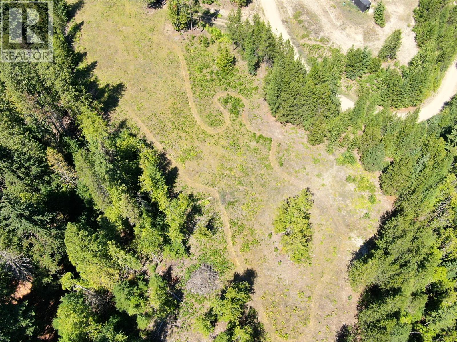 Photo 14 of 3809 Passmore Upper Road, Passmore BC