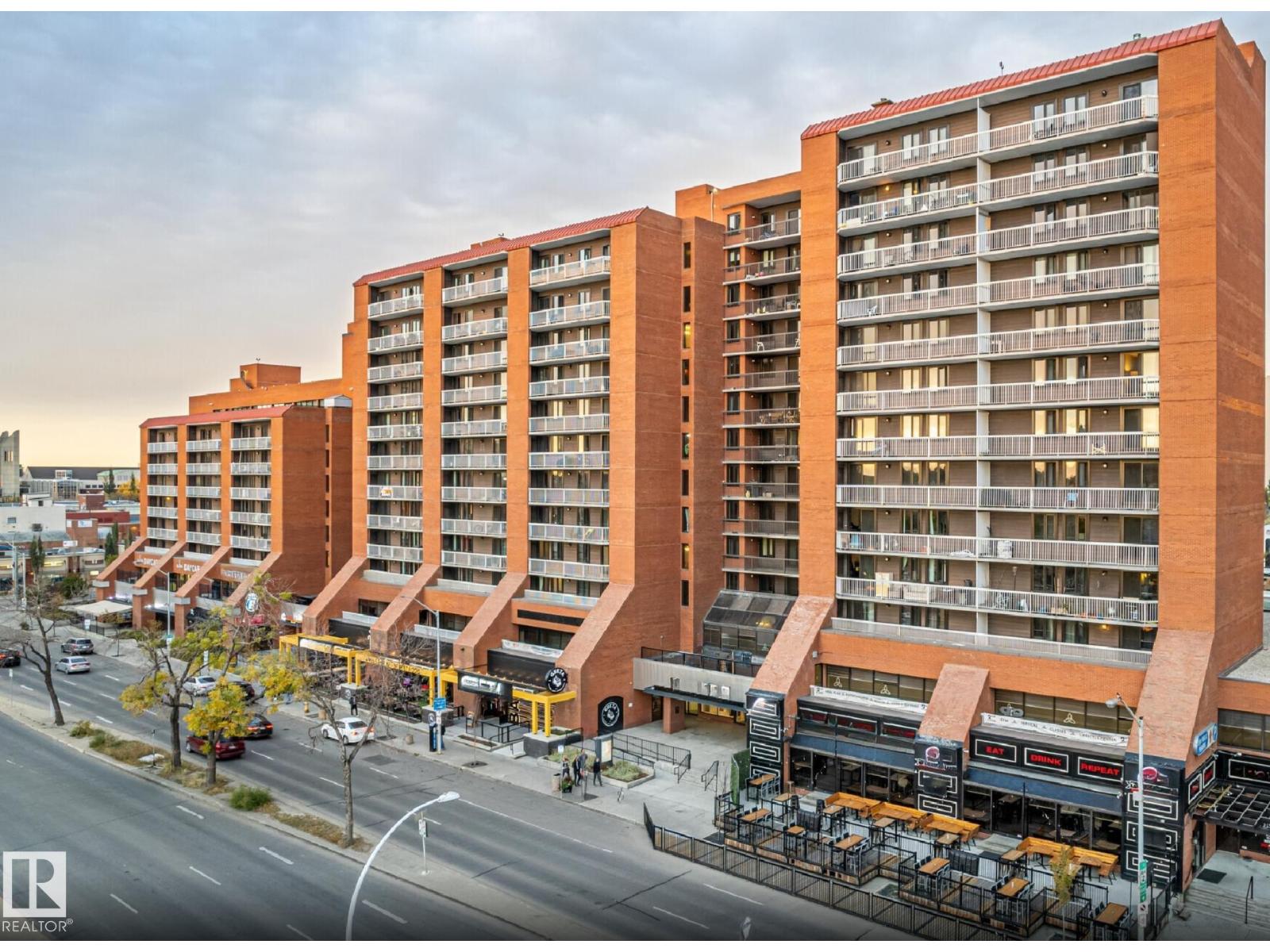 Photo 3 of 206 10145 109 St Nw, Edmonton AB