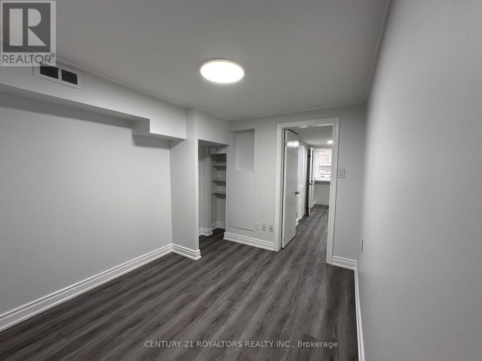 Photo 25 of Lower 50 Marbury Crescent, Toronto ON