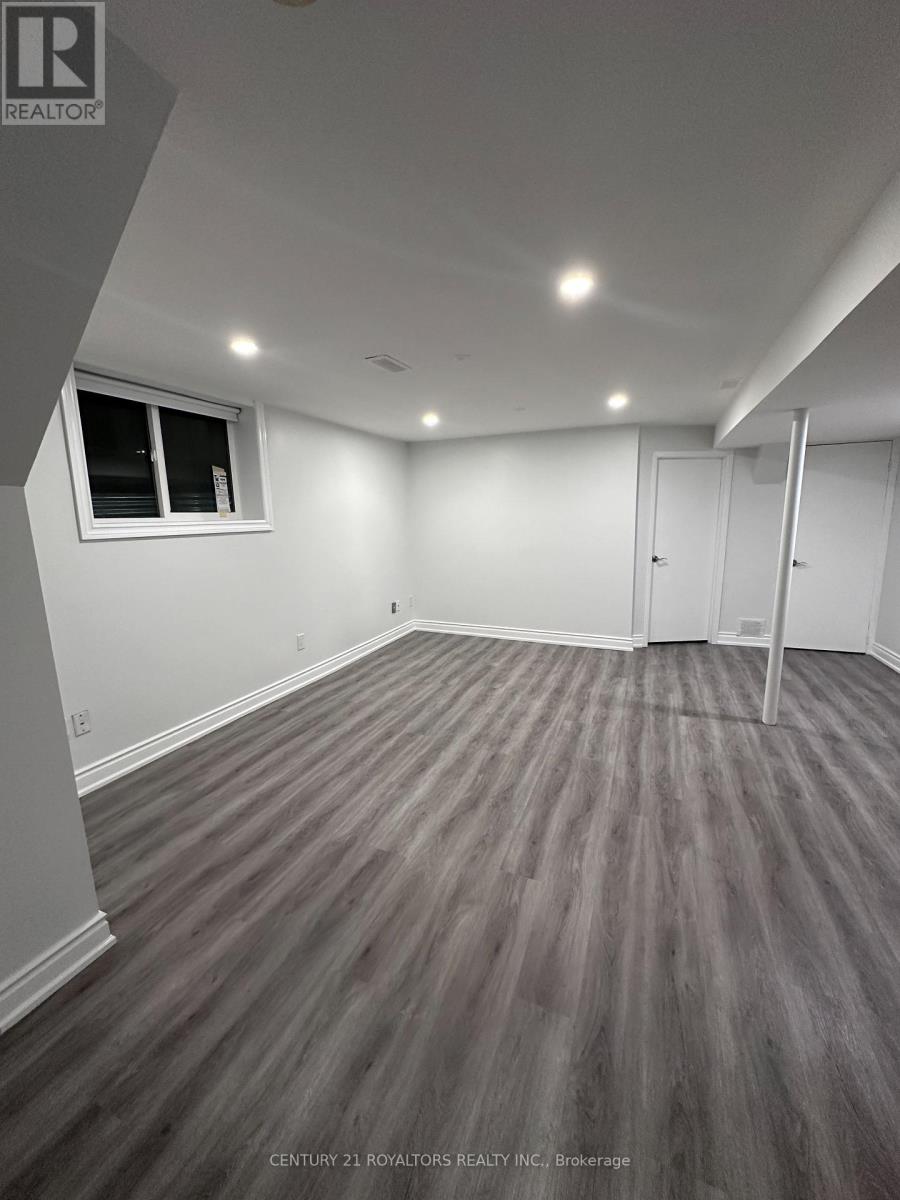 Photo 3 of Lower 50 Marbury Crescent, Toronto ON
