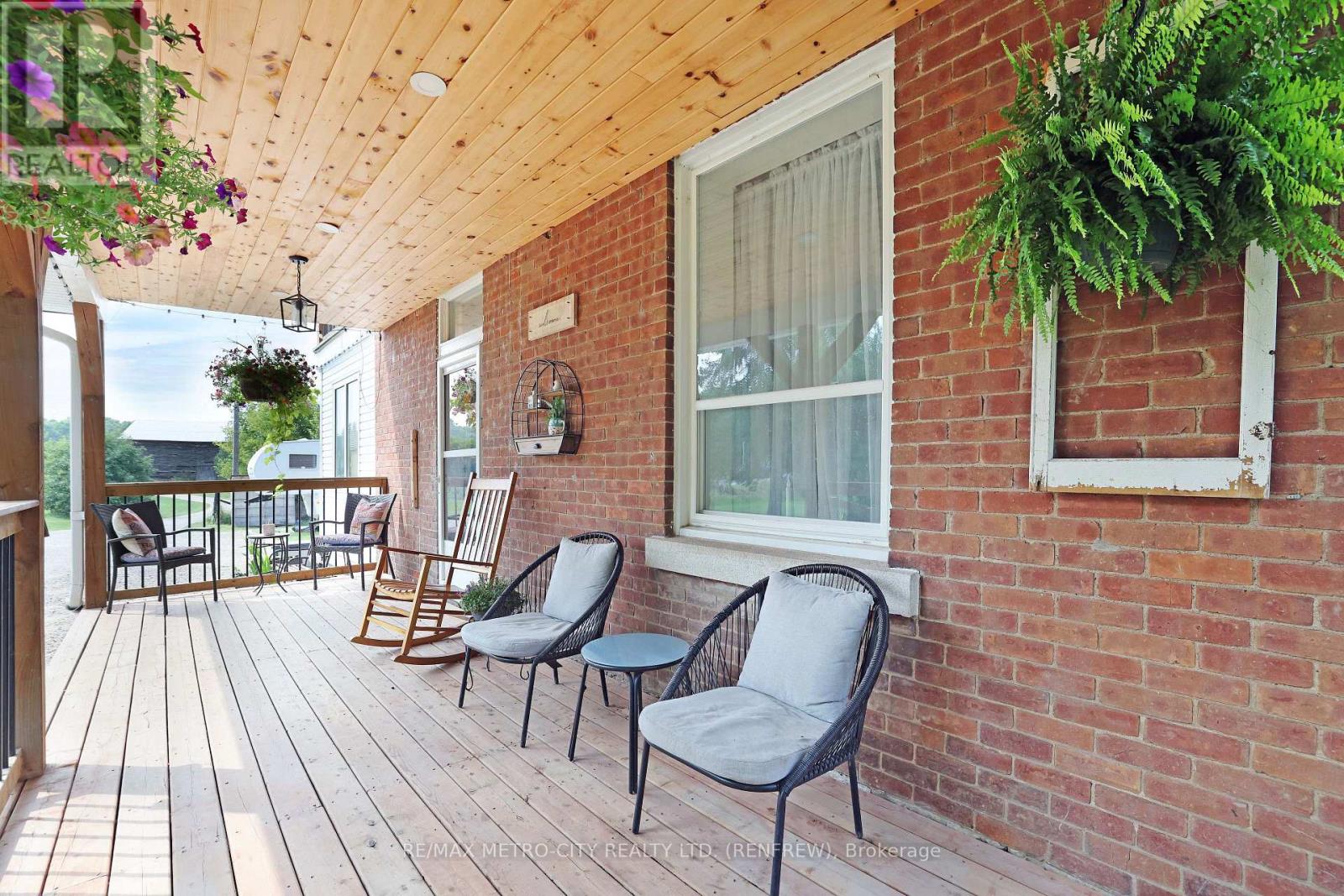Photo 39 of 1380 Highway 132 Highway, Admaston Bromley ON