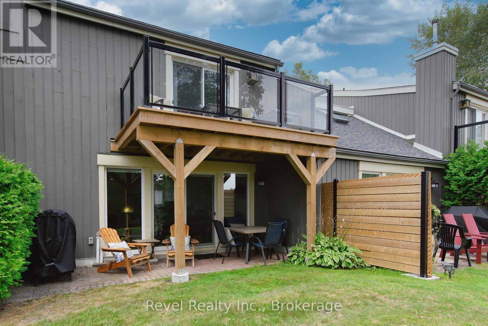 Photo 8 of 58 145 Fairway Crescent, Collingwood ON