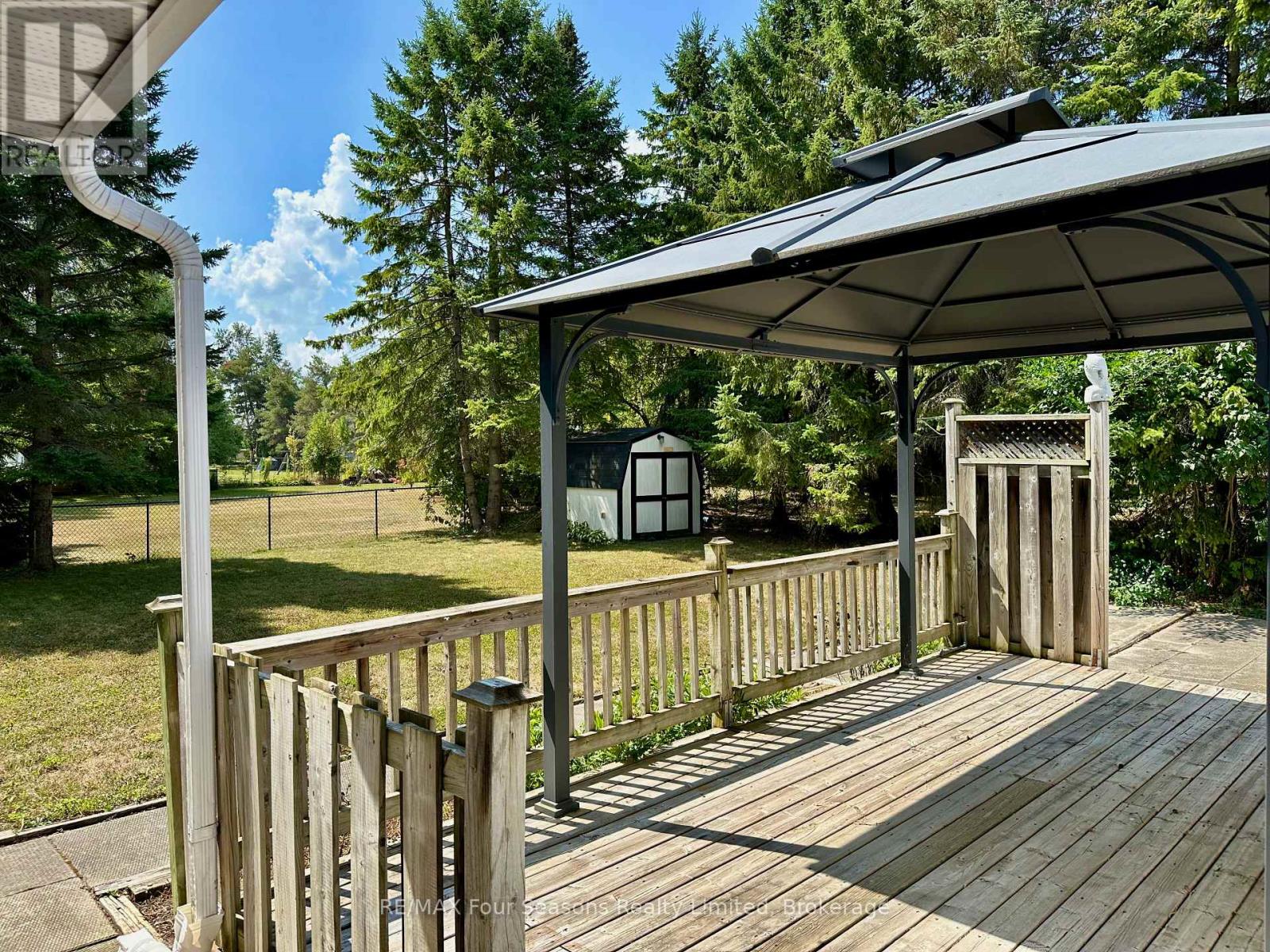 Photo 2 of 207 Christopher Street, Clearview ON