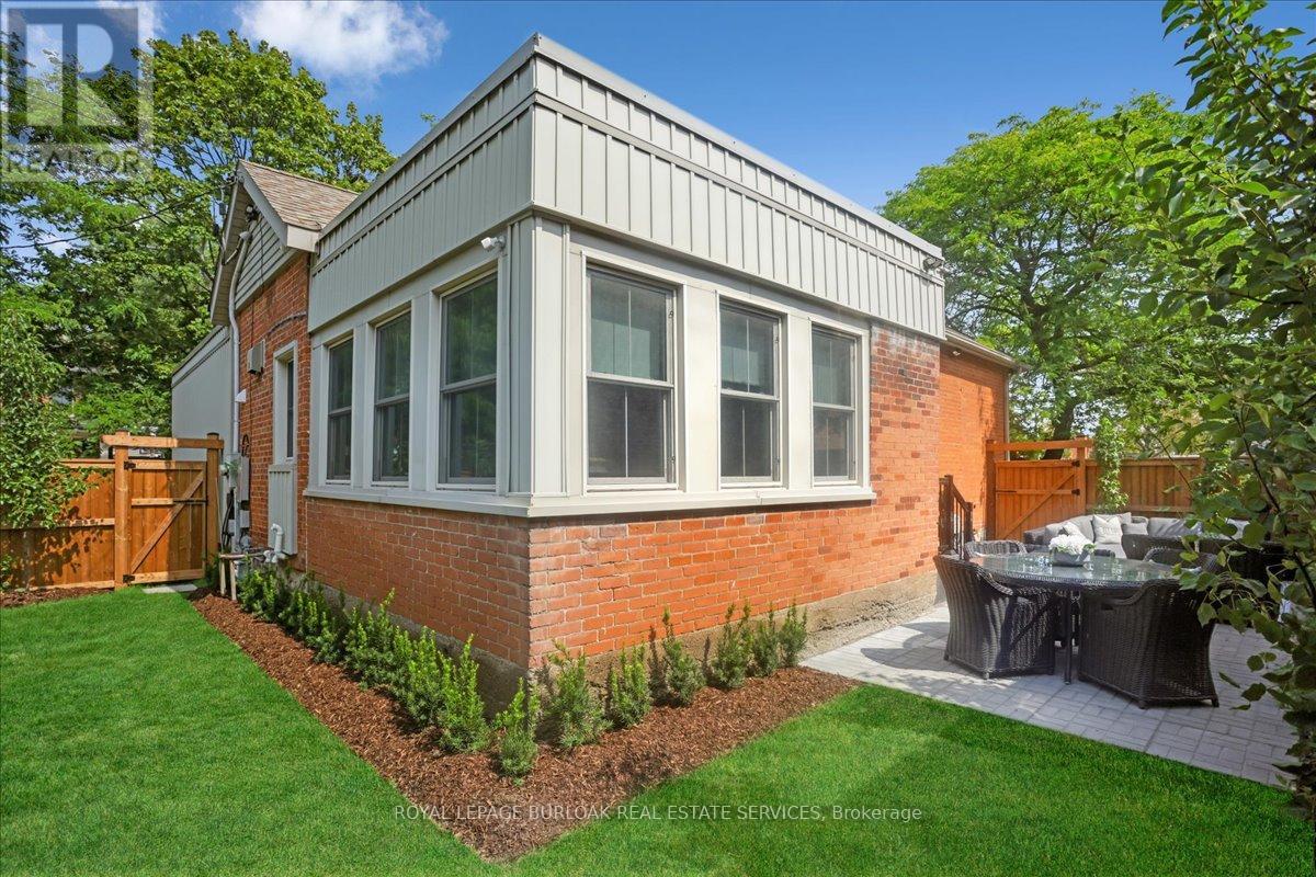 Photo 25 of 524 Locust Street, Burlington ON