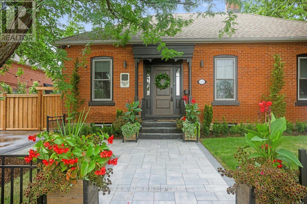 Photo 20 of 524 Locust Street, Burlington ON