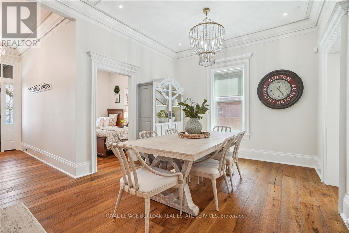 Photo 30 of 524 Locust Street, Burlington ON