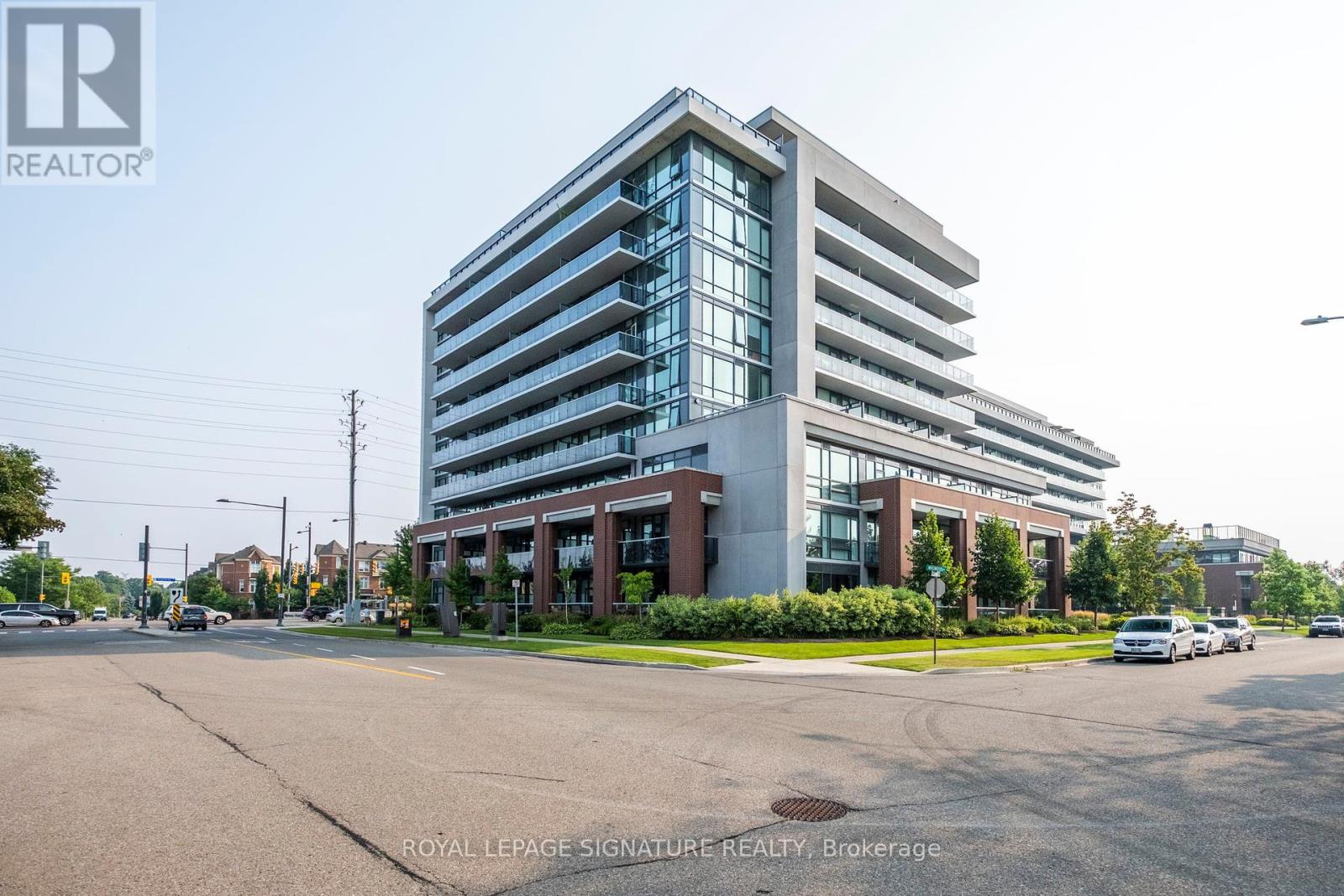 Photo 36 of 316 4800 Highway 7, Vaughan ON