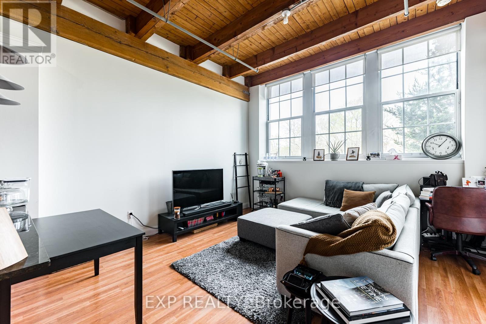 Photo 1 of 111 543 Timothy Street, Newmarket ON