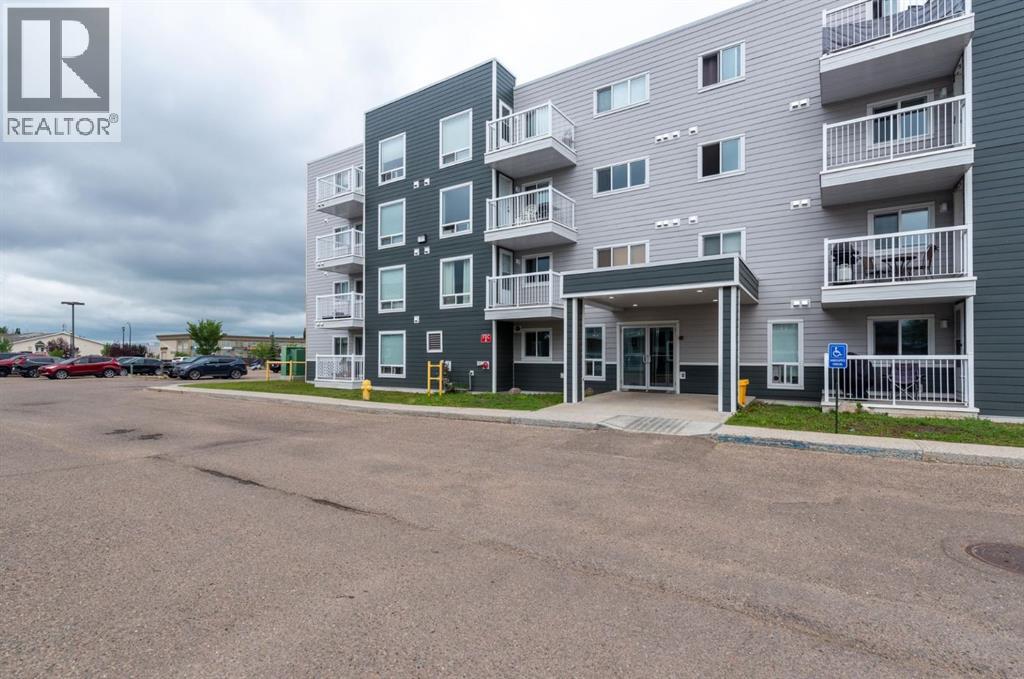 Photo 12 of 303 B 5101 18th Street, Lloydminster AB