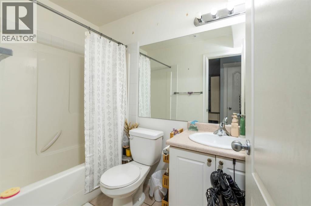 Photo 25 of 303 B 5101 18th Street, Lloydminster AB