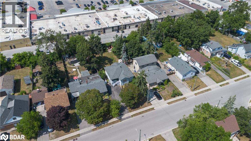 Photo 7 of 86 Donald Street, Barrie ON