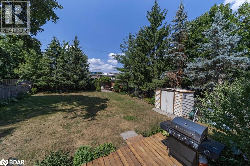 Photo 31 of 86 Donald Street, Barrie ON