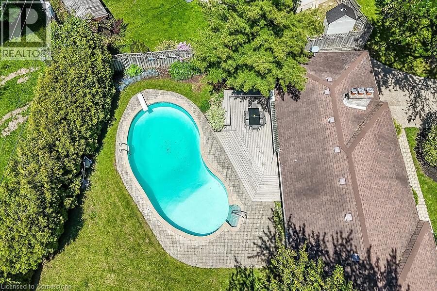 Photo 31 of 128 Oneida Boulevard, Ancaster ON