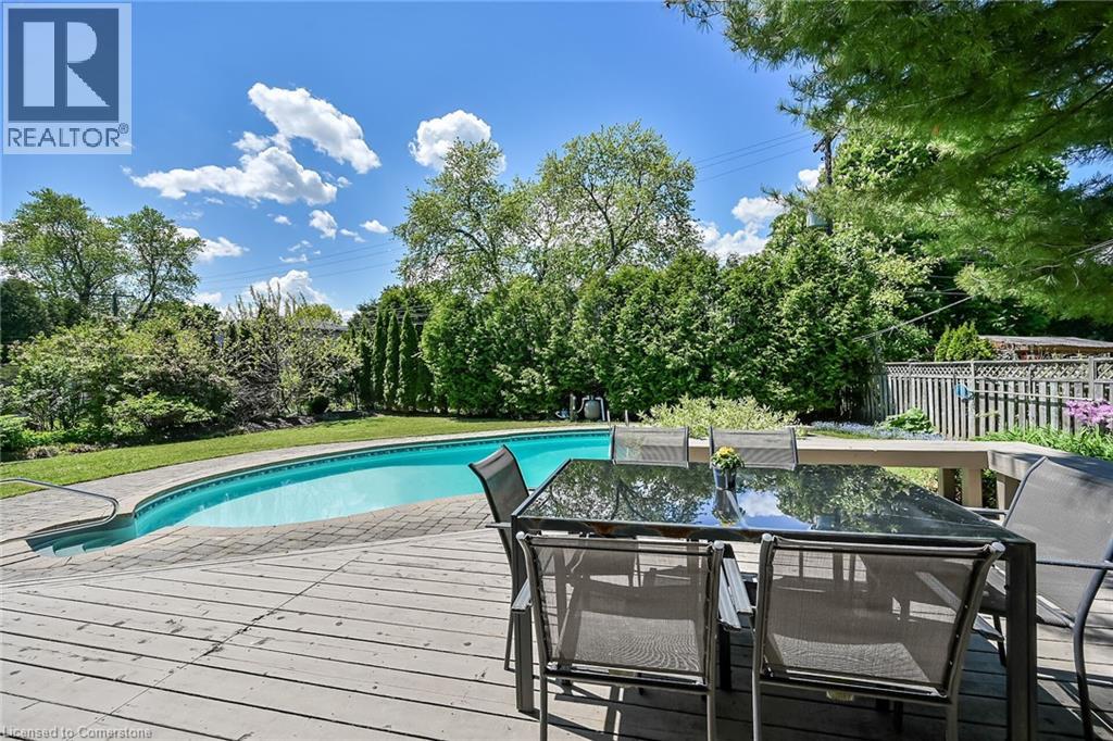 Photo 16 of 128 Oneida Boulevard, Ancaster ON
