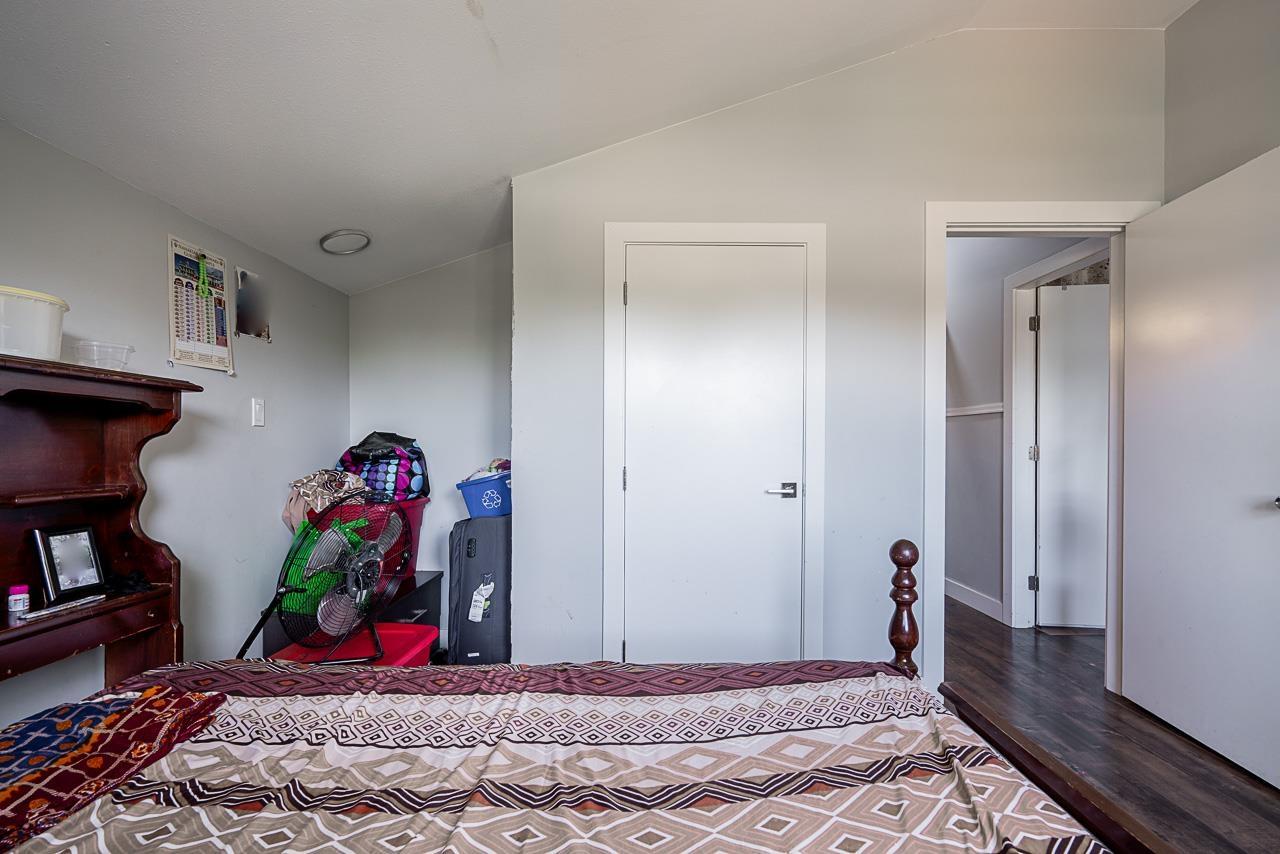 Photo 22 of 19273 80 Avenue, Surrey BC