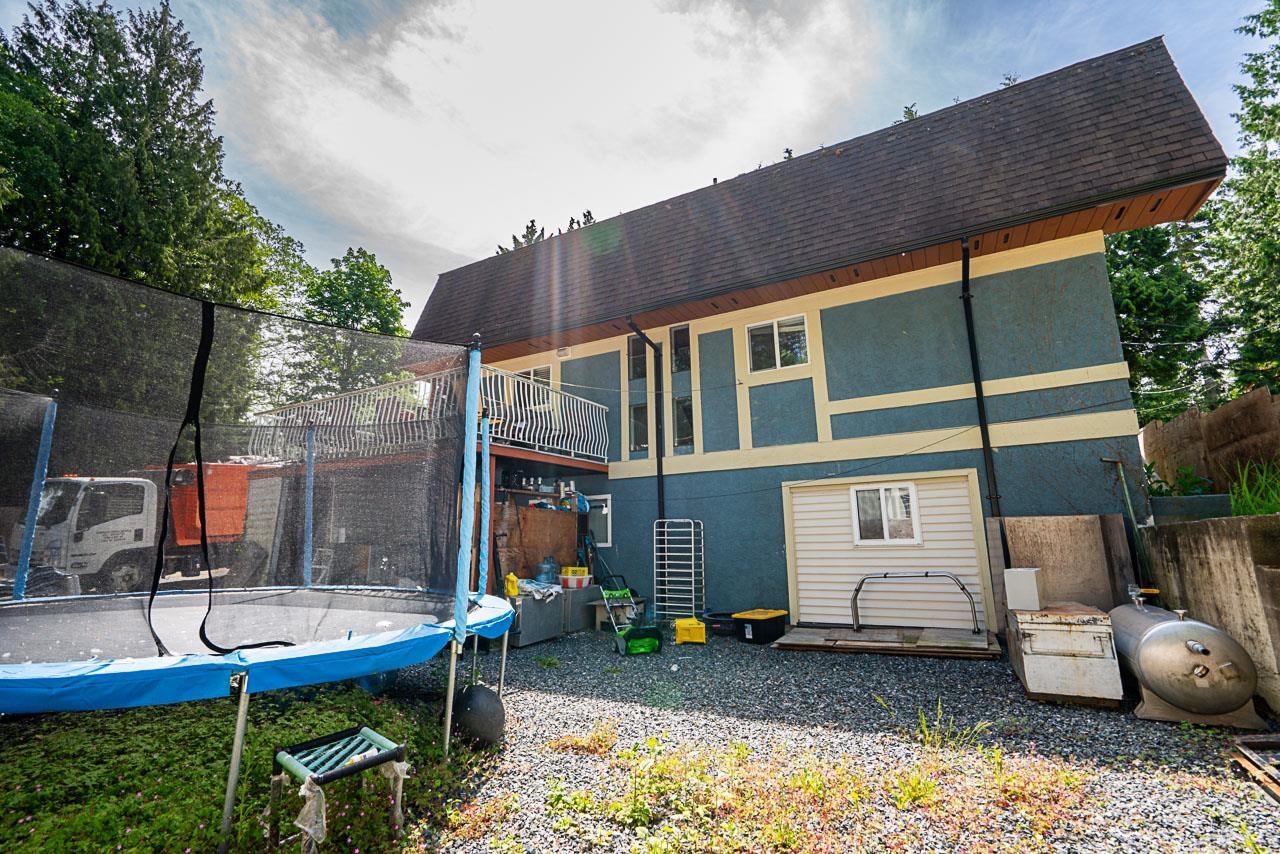 Photo 31 of 19273 80 Avenue, Surrey BC
