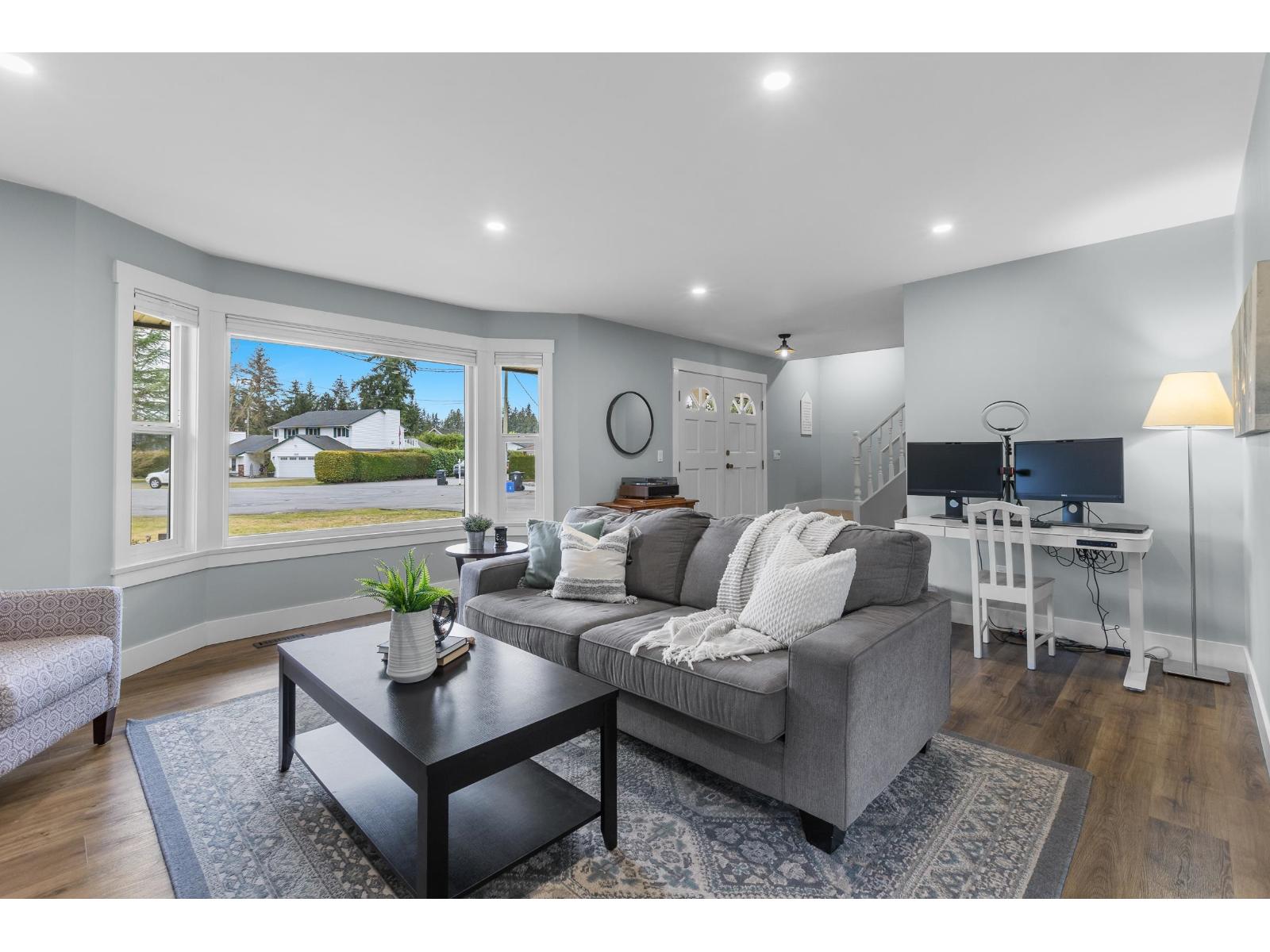 Photo 10 of 5714 247 A Street, Langley BC