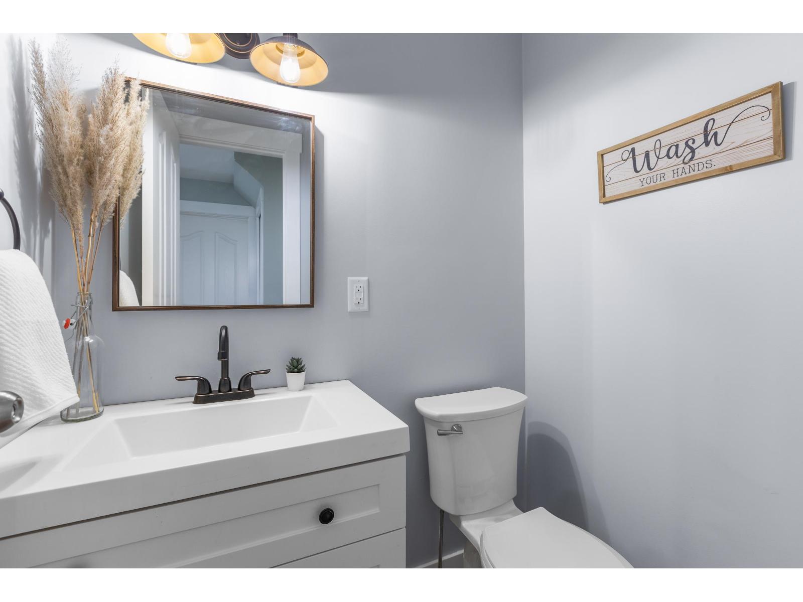 Photo 21 of 5714 247 A Street, Langley BC