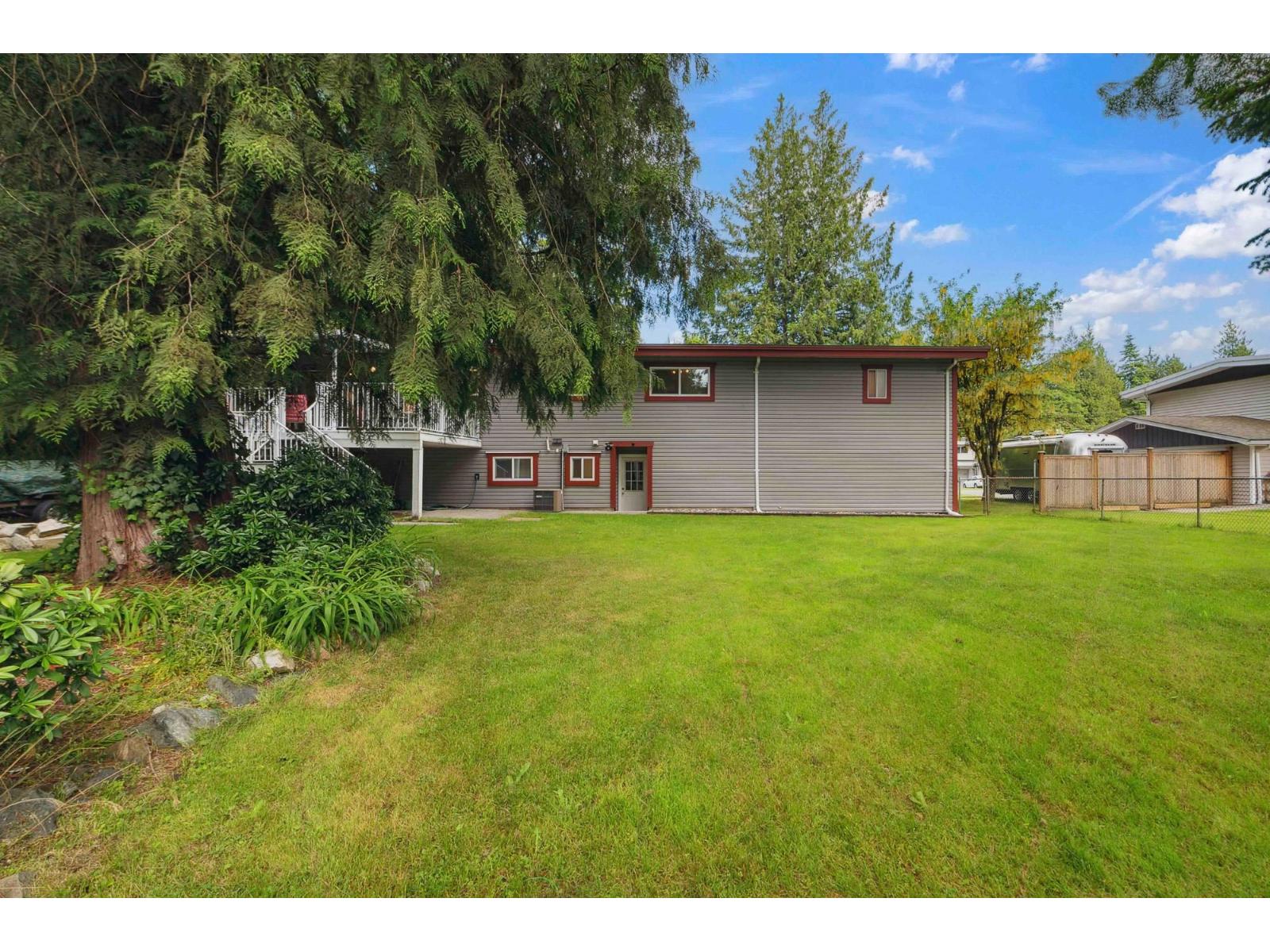 Photo 36 of 4037 196 A Street, Langley BC