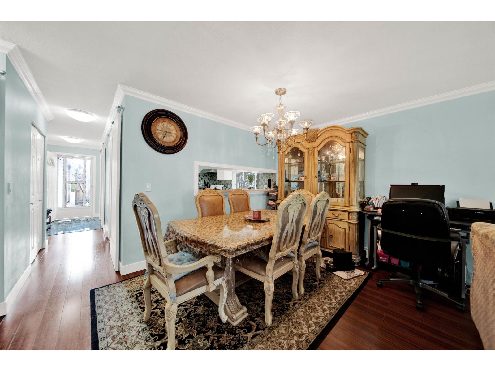 Photo 3 of 12247 92nd Avenue, Surrey BC