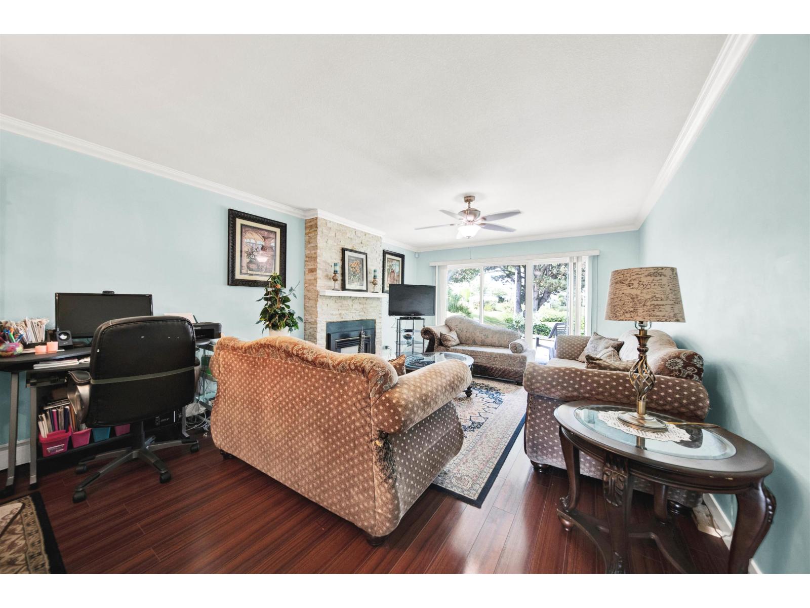 Photo 6 of 12247 92nd Avenue, Surrey BC