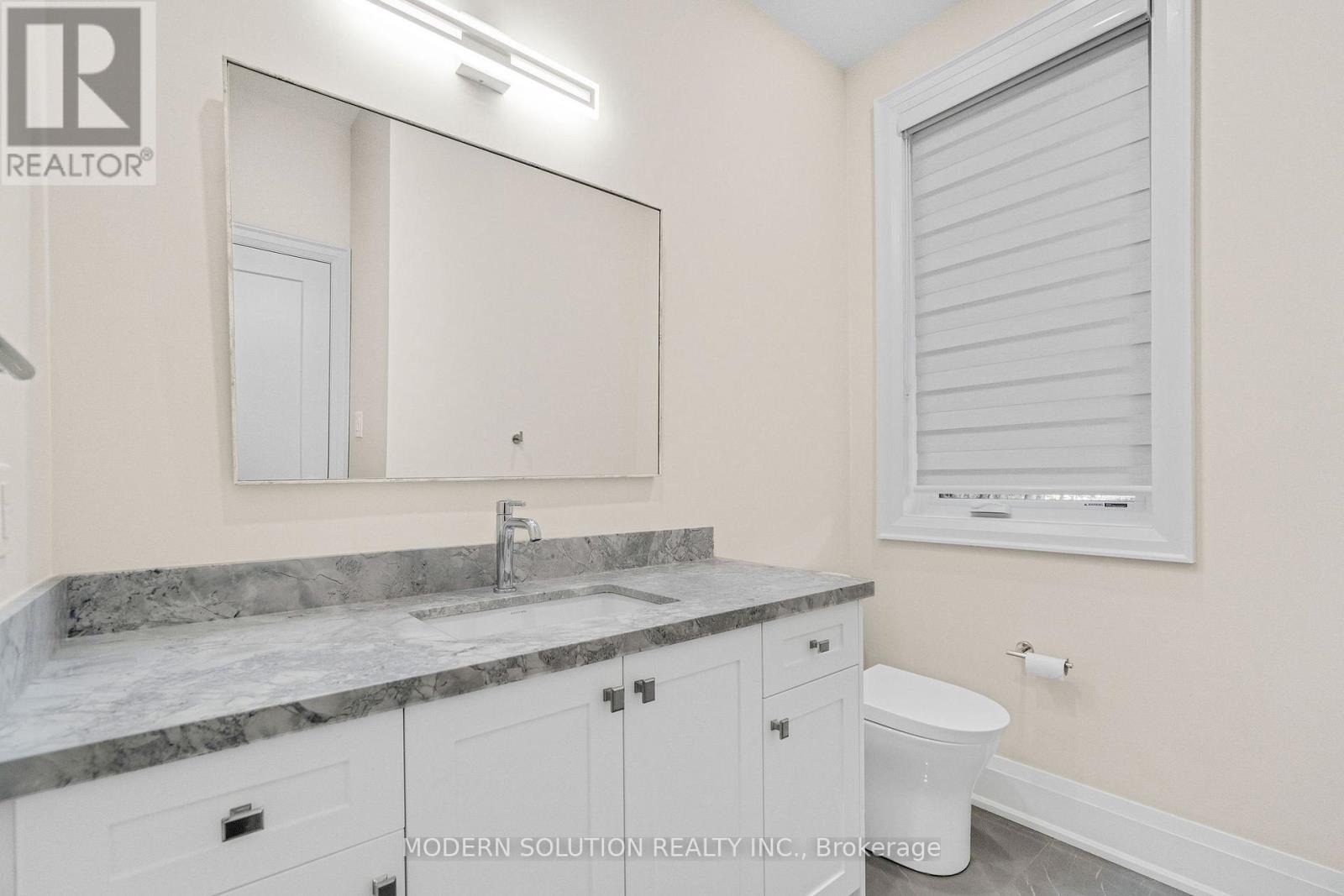 Photo 39 of 1088 Casson Avenue, Mississauga ON