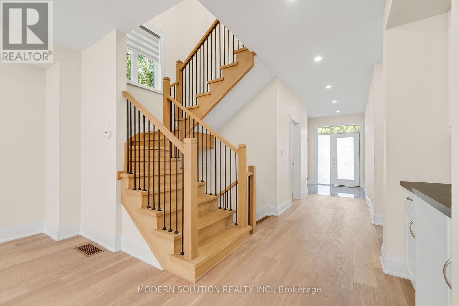 Photo 47 of 1088 Casson Avenue, Mississauga ON