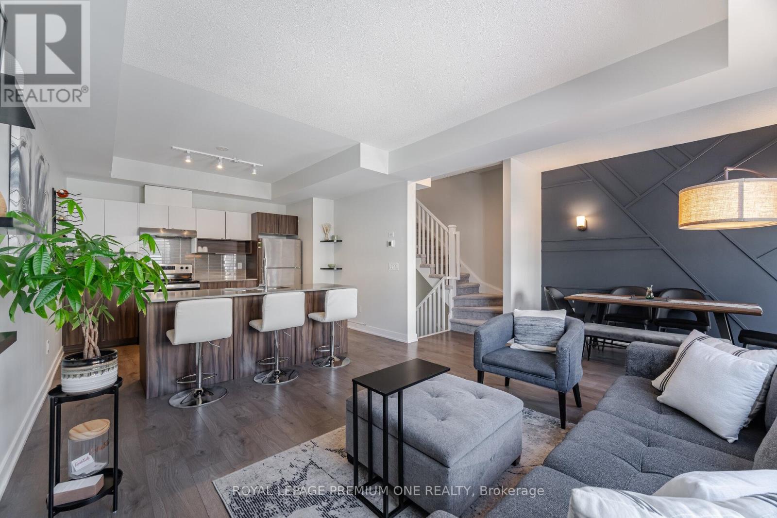 Photo 25 of 31 1121 Cooke Boulevard, Burlington ON