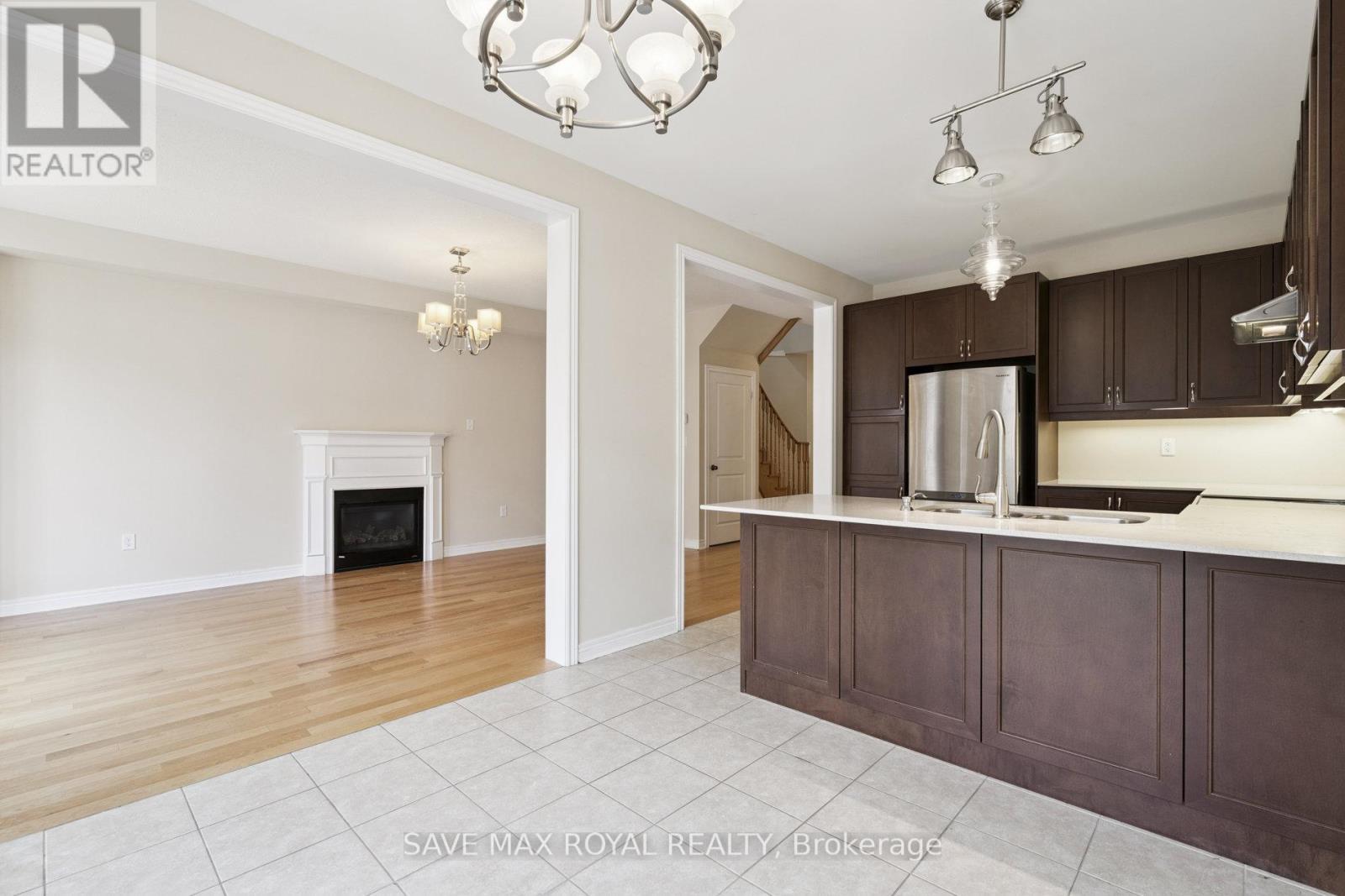 Photo 19 of 17 Fann Drive, Brampton ON