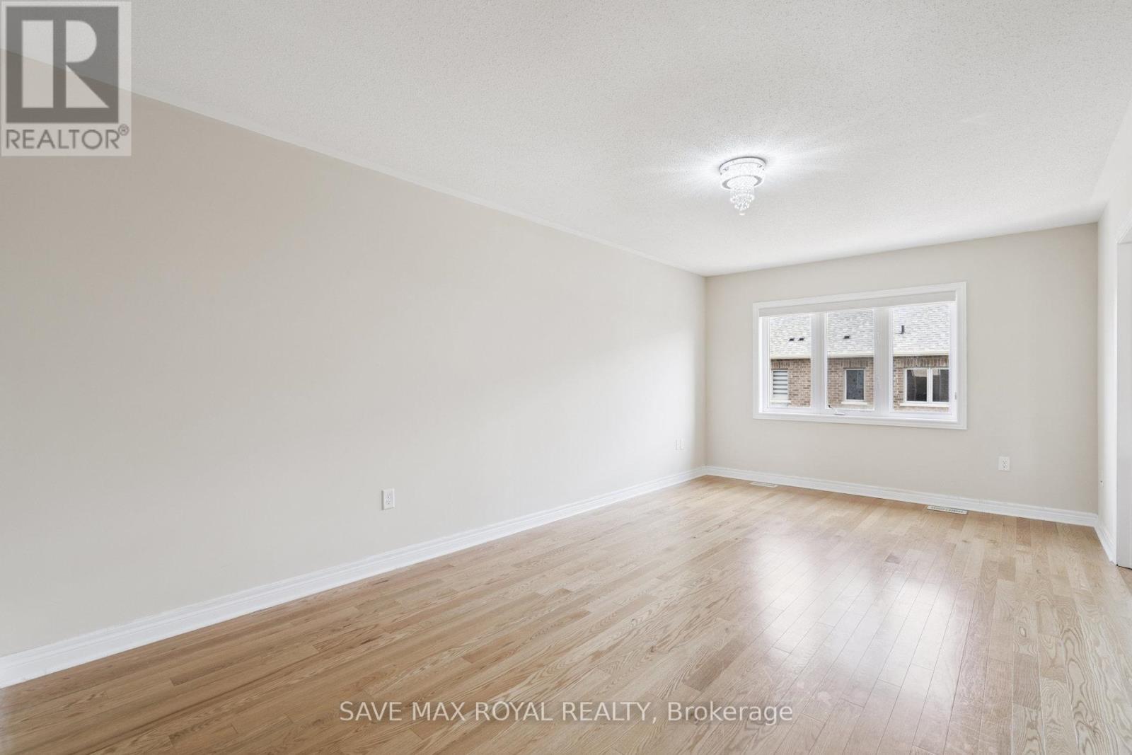 Photo 27 of 17 Fann Drive, Brampton ON