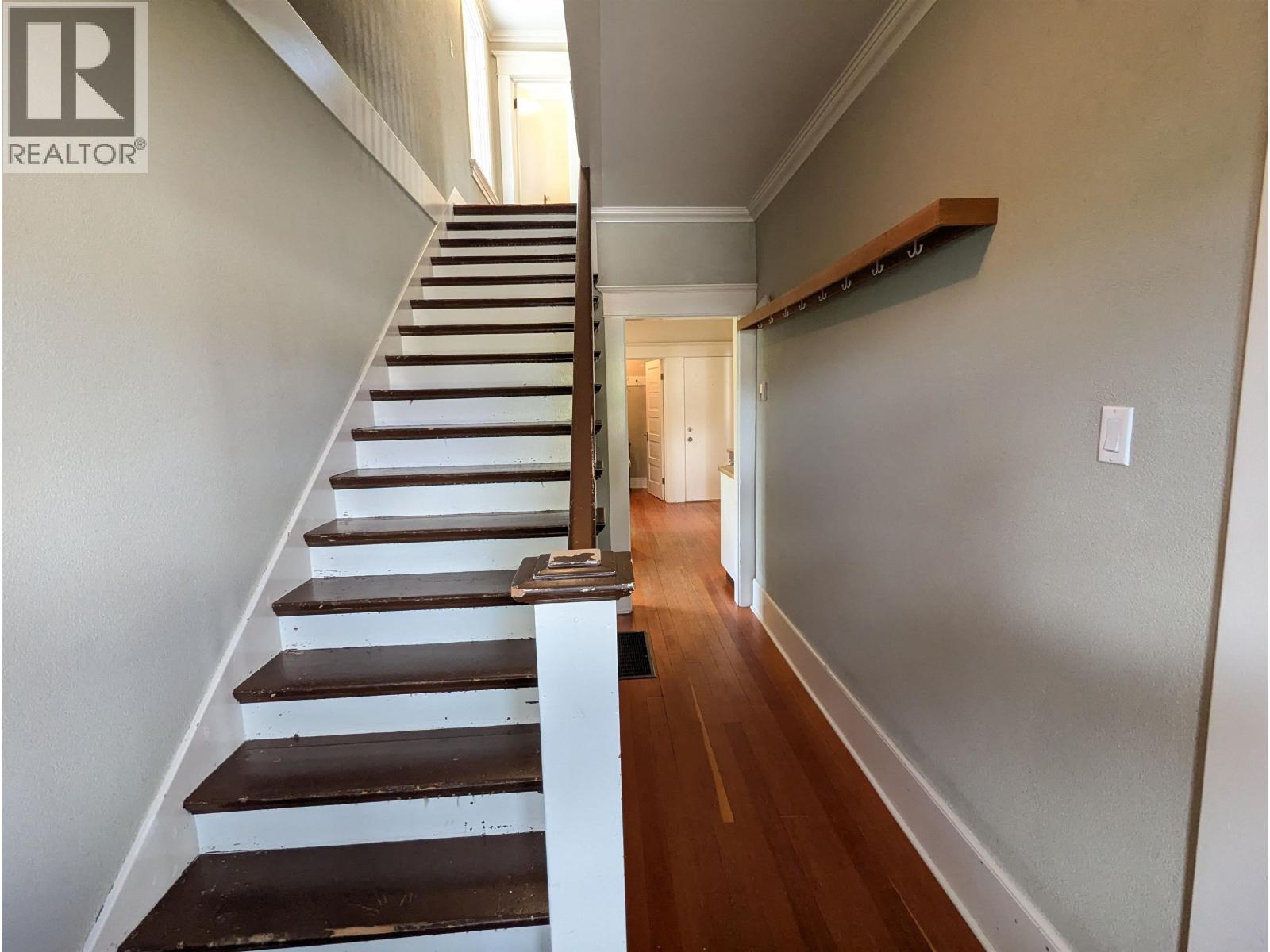 3891 BROADWAY Avenue, Smithers