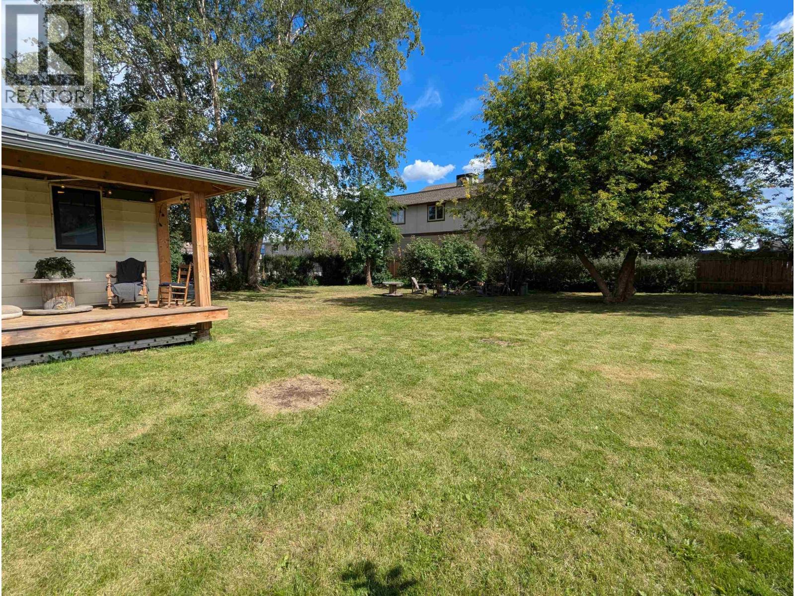 3891 BROADWAY Avenue, Smithers