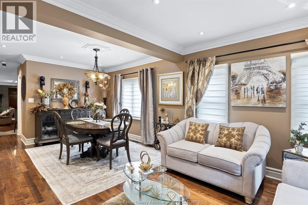 Photo 11 of 2447 Princess, Windsor ON