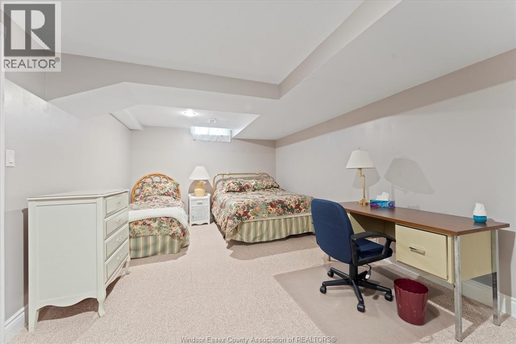 Photo 32 of 742 Rodfam Court, Windsor ON